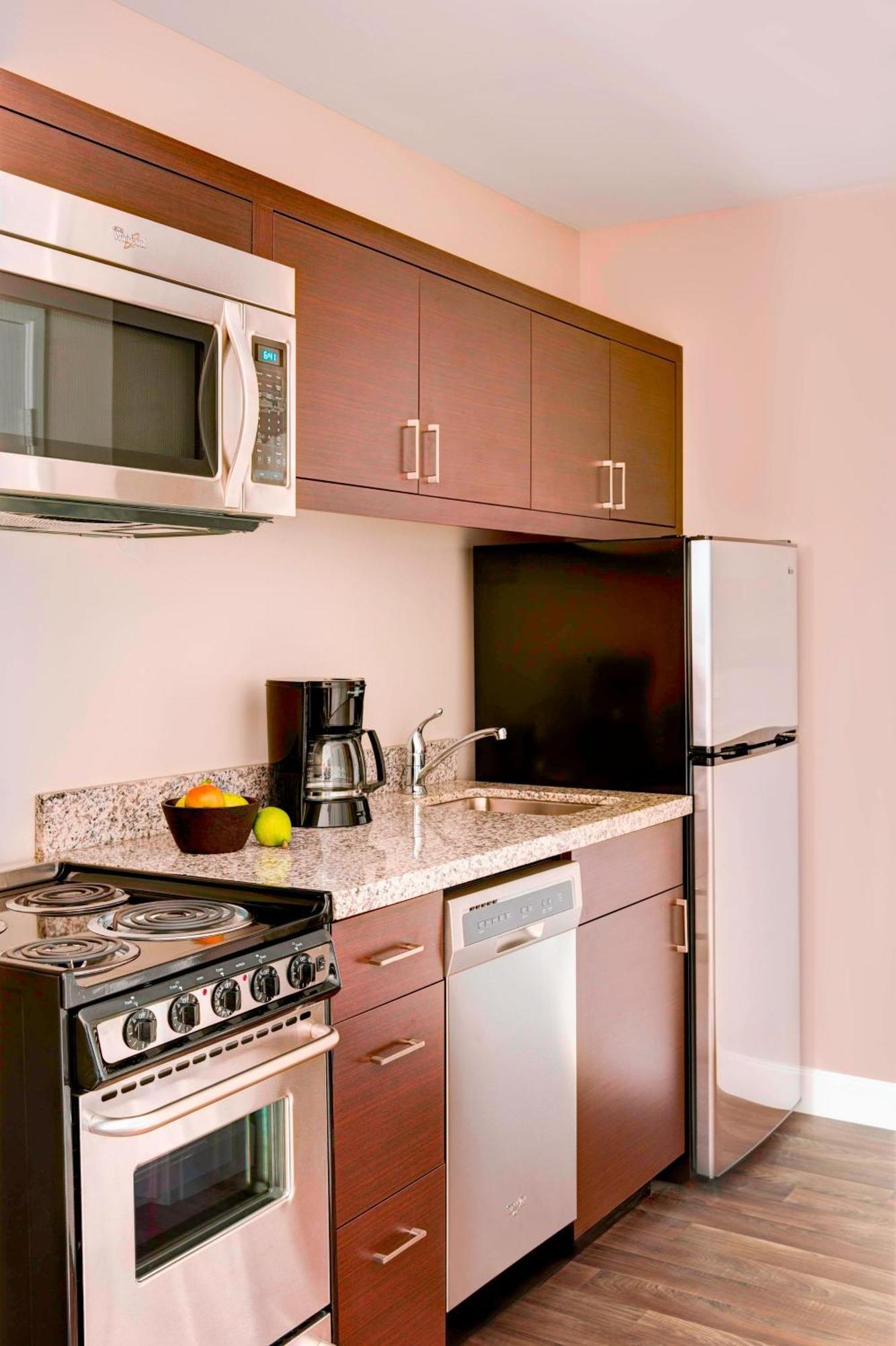 Towneplace Suites By Marriott Houston Baytown Exterior foto