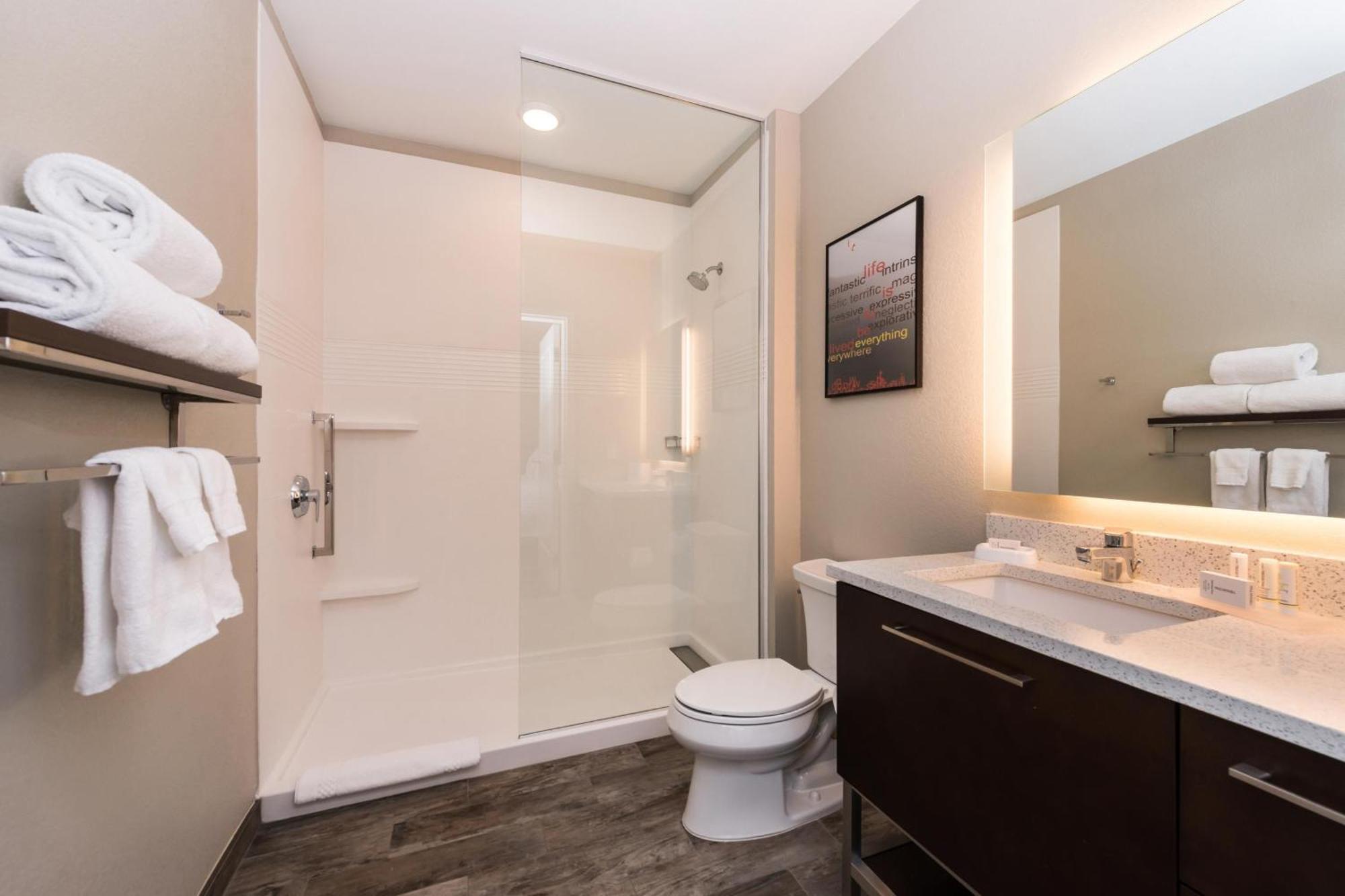 Towneplace Suites By Marriott Houston Baytown Exterior foto